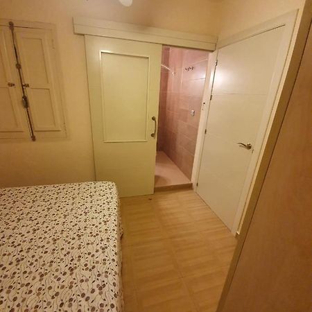 Room In Benidorm Downtown En Piso Compartido 알리칸테 외부 사진