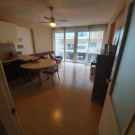 Room In Benidorm Downtown En Piso Compartido 알리칸테 외부 사진