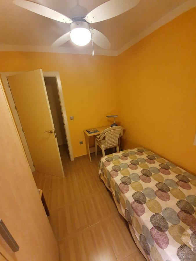 Room In Benidorm Downtown En Piso Compartido 알리칸테 외부 사진