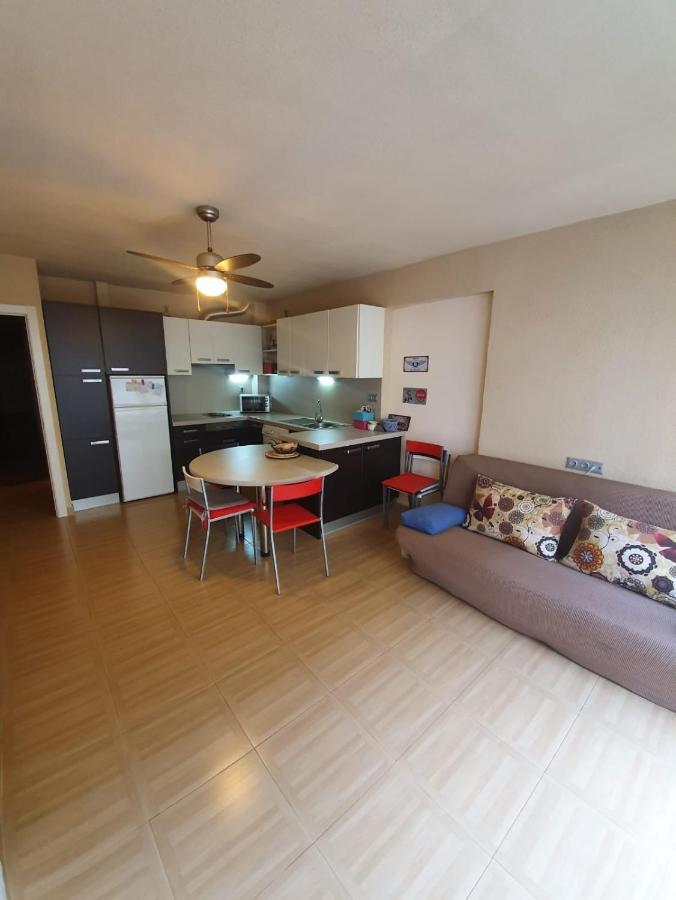 Room In Benidorm Downtown En Piso Compartido 알리칸테 외부 사진